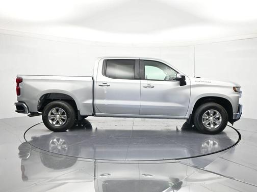 Silver Ice Metallic 2021 Chevrolet Silverado 1500 LT