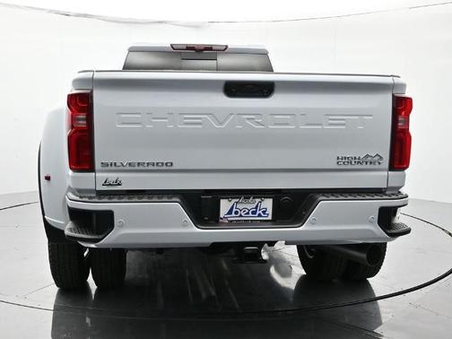 Polar White 2026 Chevrolet Silverado 3500 High Country