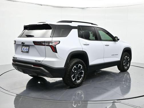 Polar White 2026 Chevrolet Equinox ACTIV