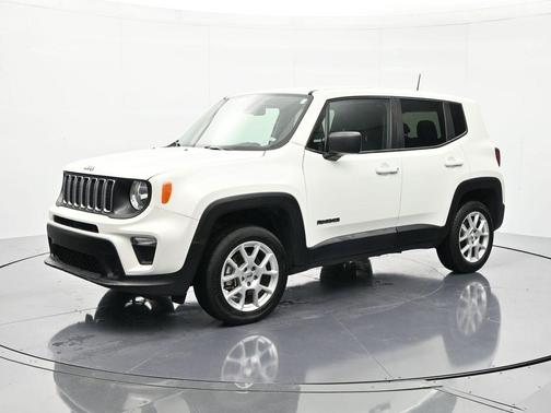 Alpine White Clearcoat 2023 Jeep Renegade Latitude