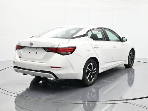 Aspen White 2024 Nissan Sentra SV