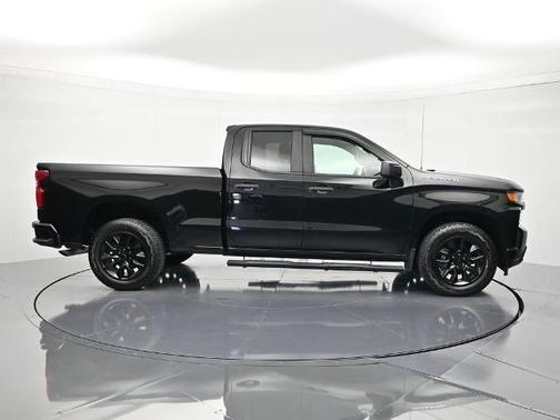 Black 2021 Chevrolet Silverado 1500 Custom