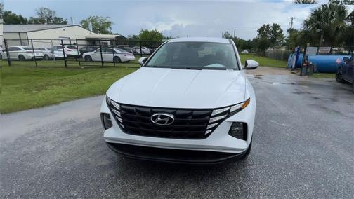 2024 Hyundai TUCSON SE