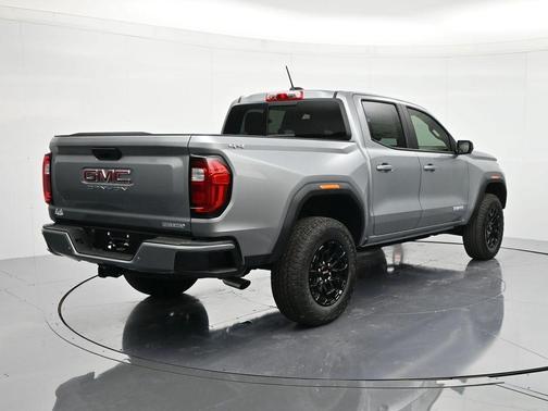 Sterling 2026 GMC Canyon Elevation