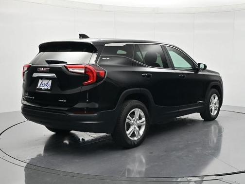Ebony Twilight Metallic 2024 GMC Terrain SLE