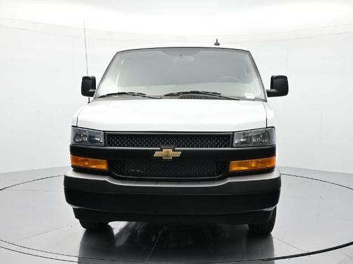 Summit White 2025 Chevrolet Express 2500 Work Van