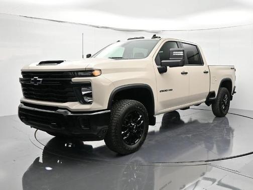 White 2026 Chevrolet Silverado 2500 Custom