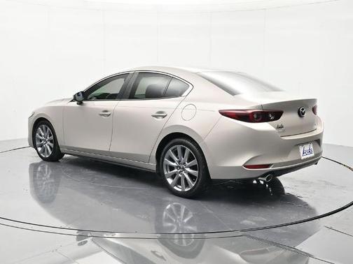 Platinum Quartz Metallic 2023 Mazda Mazda3 FWD w/Preferred Package