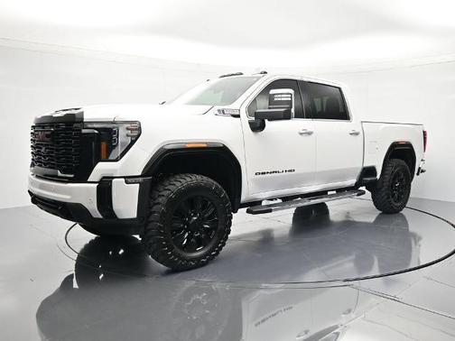 White Frost 2025 GMC Sierra 2500 Denali