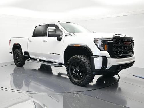 White Frost 2025 GMC Sierra 2500 Denali