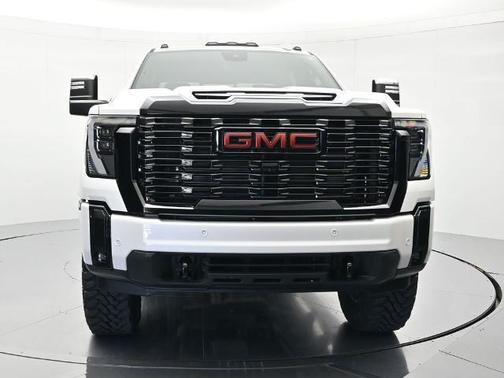 White Frost 2025 GMC Sierra 2500 Denali