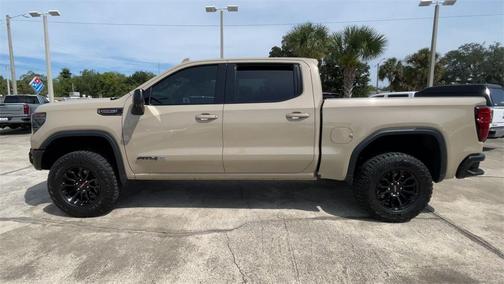 2023 GMC Sierra 1500 AT4X