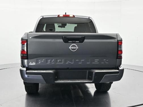 Gun Metallic 2025 Nissan Frontier SV