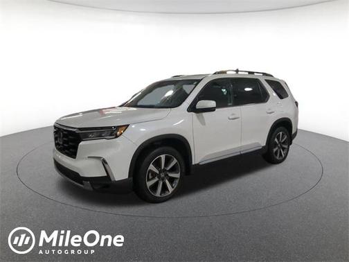 2025 Honda Pilot Touring 8-Passenger