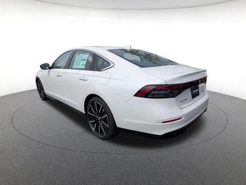 Platinum White Pearl 2026 Honda Accord Hybrid Touring