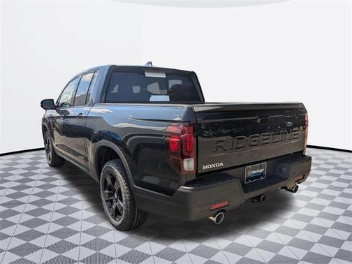 2025 Honda Ridgeline Black