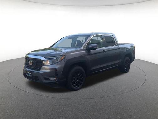 Modern Steel Metallic 2023 Honda Ridgeline RTL