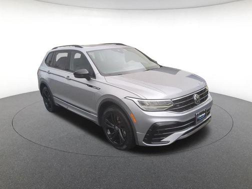 2023 Volkswagen Tiguan 2.0T SE R-Line Black 4MOTION
