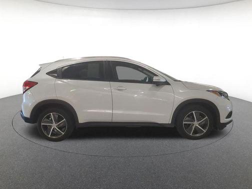 Platinum White 2022 Honda HR-V EX