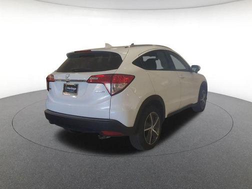 Platinum White 2022 Honda HR-V EX