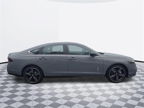 2025 Honda Accord Hybrid Base
