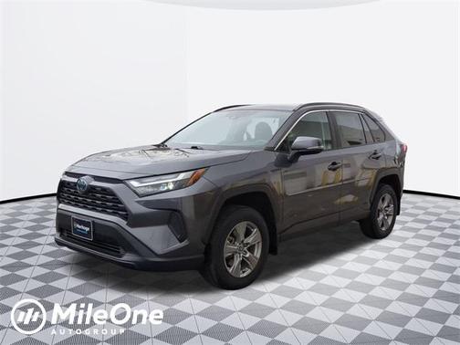 2022 Toyota RAV4 Hybrid XLE