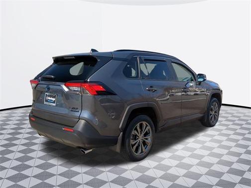 2022 Toyota RAV4 Hybrid XLE Premium