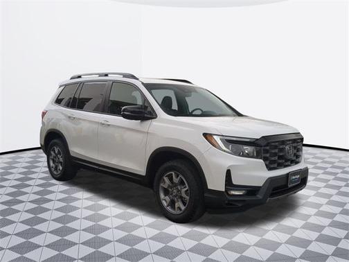 2022 Honda Passport AWD TrailSport