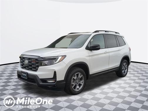 2022 Honda Passport AWD TrailSport