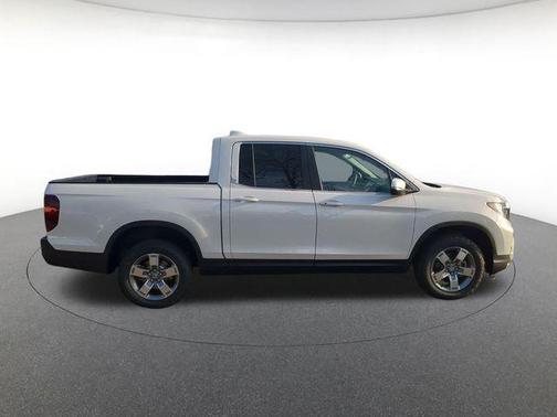Platinum White 2026 Honda Ridgeline RTL