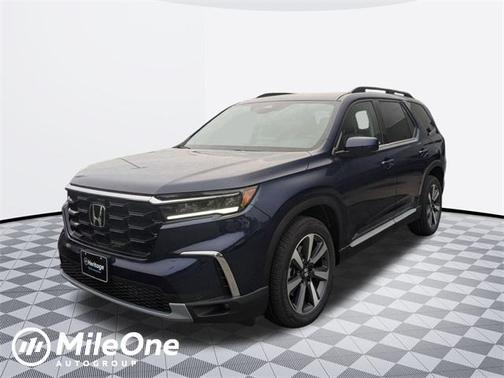 2025 Honda Pilot Touring 8-Passenger