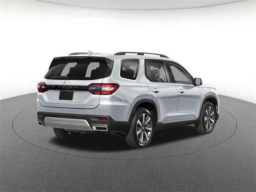 2025 Honda Pilot Touring 8-Passenger