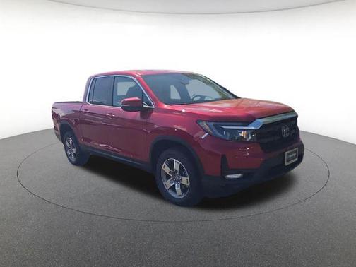 Radiant Red Metallic Ii 2026 Honda Ridgeline RTL