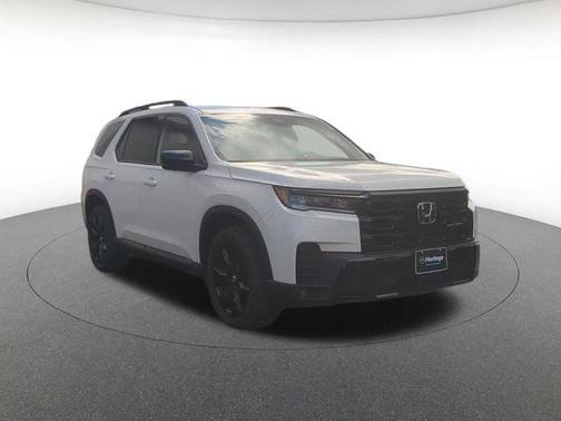 Platinum White 2026 Honda Pilot Black Edition