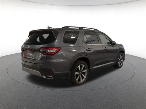 2023 Honda Pilot AWD Elite