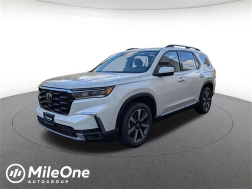 2025 Honda Pilot Touring 8-Passenger