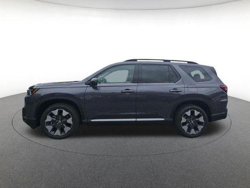 Modern Steel Metallic 2026 Honda Pilot Touring 8-Passenger