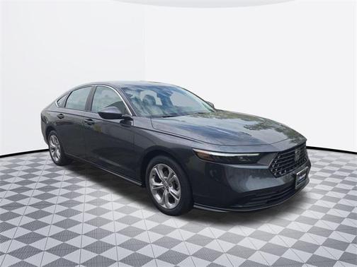 2025 Honda Accord LX 1.5T