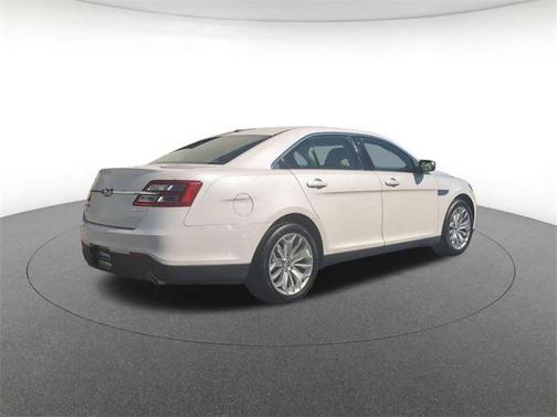 2019 Ford Taurus Limited