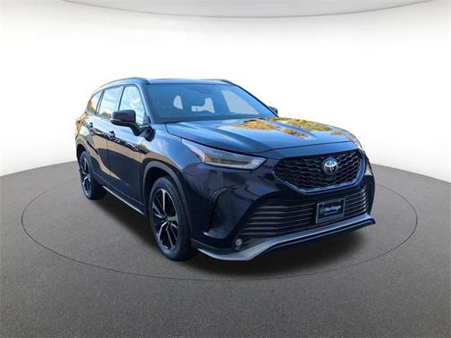 2022 Toyota Highlander XSE