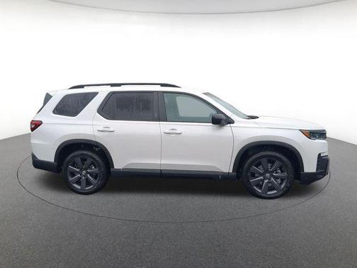 Platinum White 2026 Honda Pilot Sport