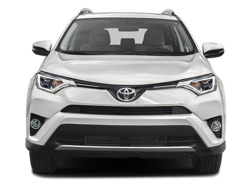 Super White 2018 Toyota RAV4 XLE