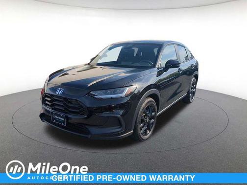 Crystal Black Pearl 2025 Honda HR-V AWD Sport