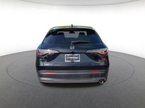 Crystal Black Pearl 2025 Honda HR-V AWD Sport