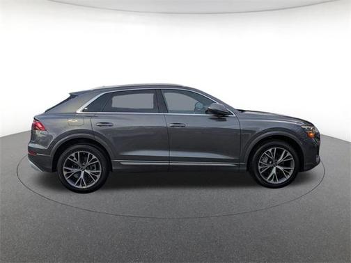 2024 Audi Q8 55 Premium Plus