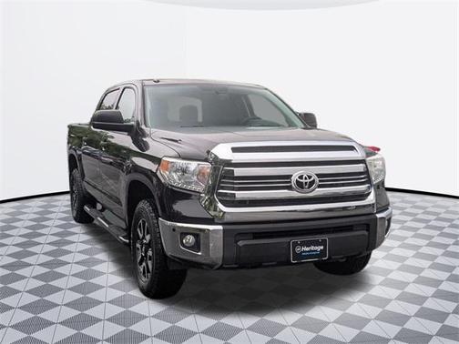 2017 Toyota Tundra SR5