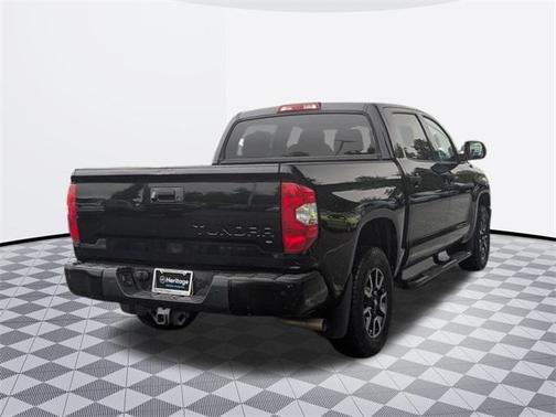 2017 Toyota Tundra SR5