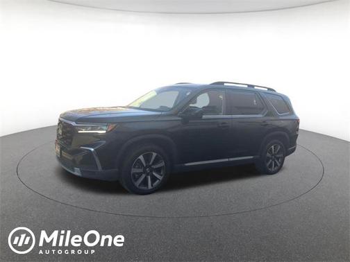 2025 Honda Pilot Touring 8-Passenger