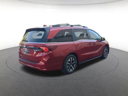 Radiant Red Metallic II 2026 Honda Odyssey EX-L