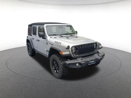 Silver Zynith Clearcoat 2024 Jeep Wrangler Willys